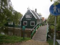 Zaanse Schans, Brücke über eine Gracht