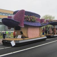 Blumencorso, Thema :200 Jaar Koninkrijk