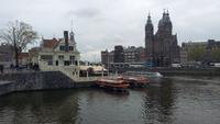 Amsterdam,Nikolaikirche im Hintergrund
