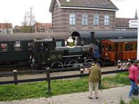 Museumszüge am Bahnhof Medemblik