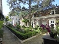 Gouda - Innenhof des Willem Vroesenhuis