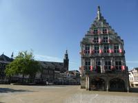 Gouda - Markt mit Rathaus