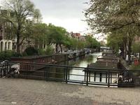  Hausboote in Amsterdam