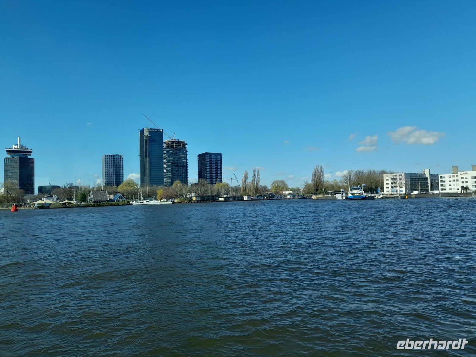 Amsterdam vom Wasser aus