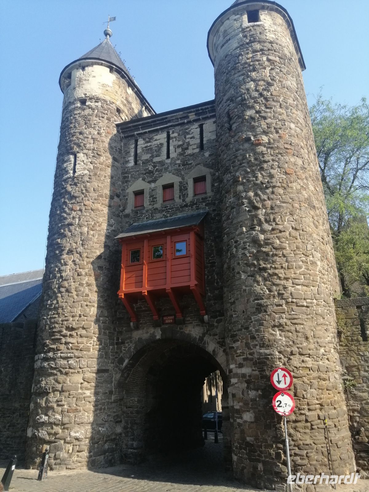 Helpoort  ist das älteste erhaltene Stadttor in den Niederlanden