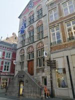 Stadtrundgang durch Maastricht: Dinghuis (das Alte Rathaus) - Spuren der „Zweiherrigkeit“