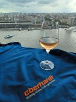 Aperitivo auf dem A'dam Tower 