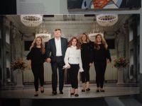 König Willem-Alexander + Königin Maxima mit Amalia, Alexia und Ariane (v.r.)