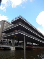 Auf Grachtenfahrt in Amsterdam