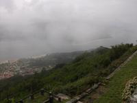 Die Mündung des Minho/MIño im Nebel vom Santuario des Santa Tecla/Tegra