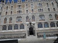 Gaudihaus (Bank) in Leon