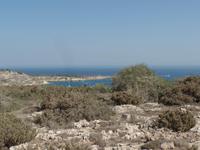 Wanderung zu den Zyklopenhöhlen