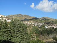 Blick auf Dorf Agros