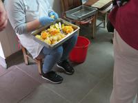 Vorbereitungen in der Süßwarenmanufaktur in Agros