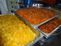 Zypern: Bergdorf Agros: Verkostung von Süßigkeiten