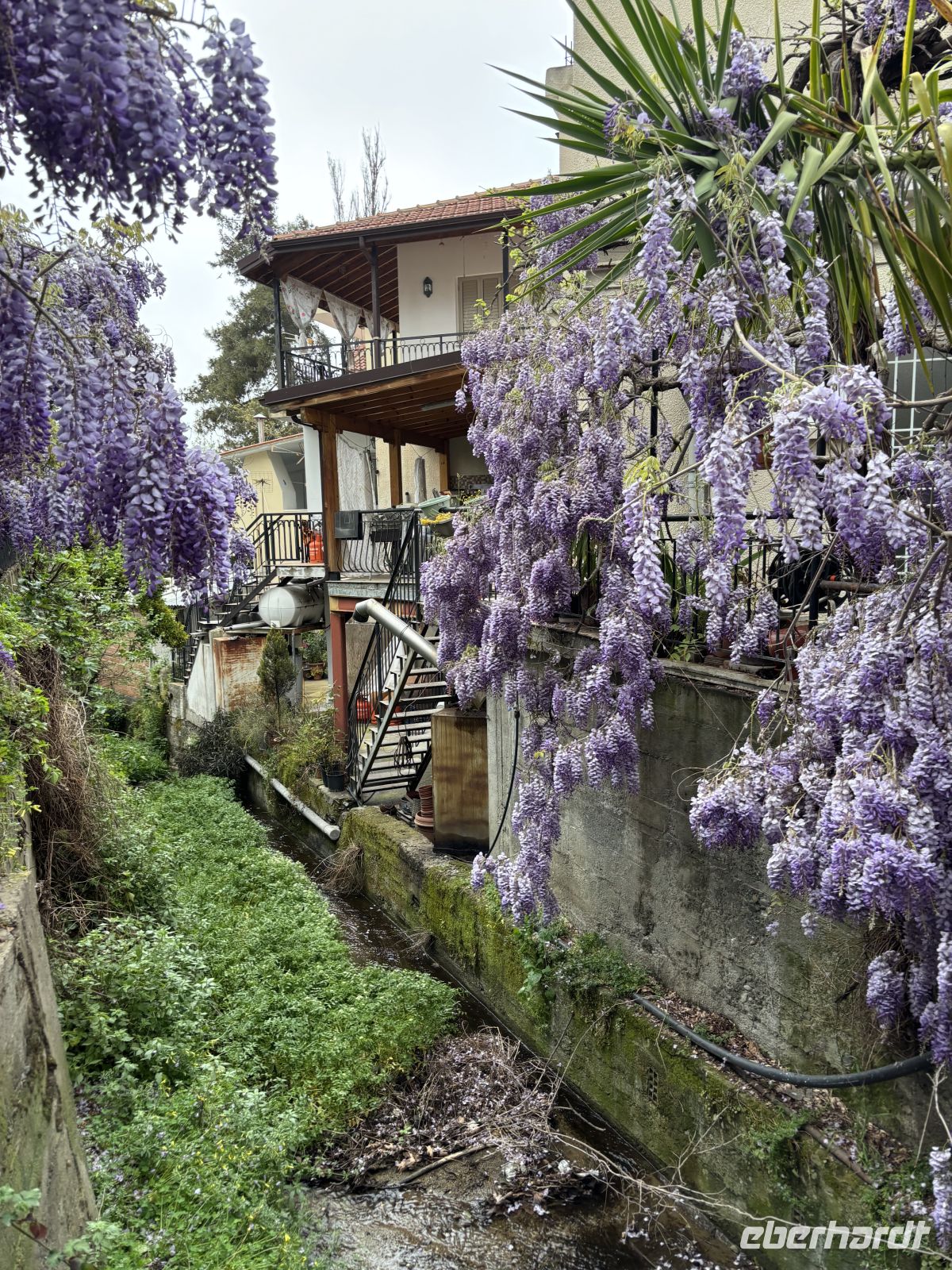 Spaziergang durch Kakopetria &ndash; &copy;  (Eberhardt TRAVEL)