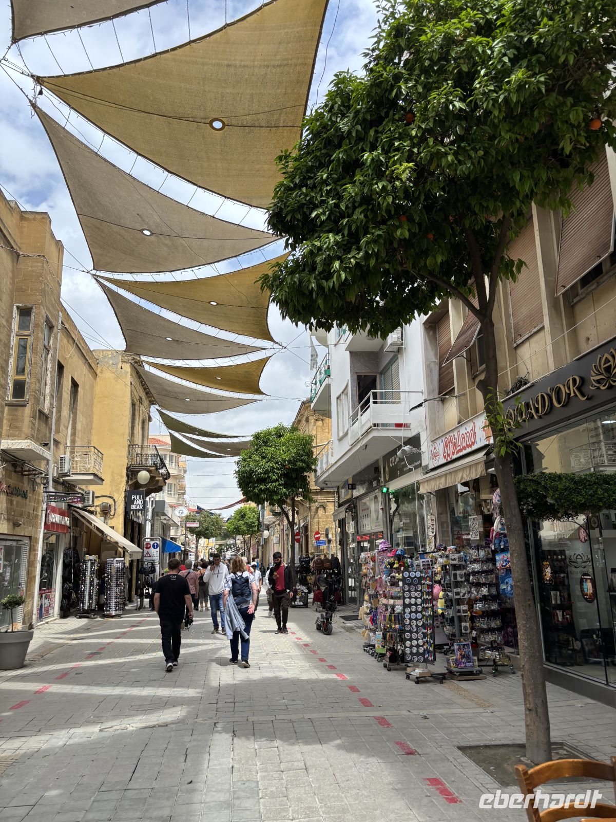 Ladenstraße in Nikosia  &ndash; &copy;  (Eberhardt TRAVEL)