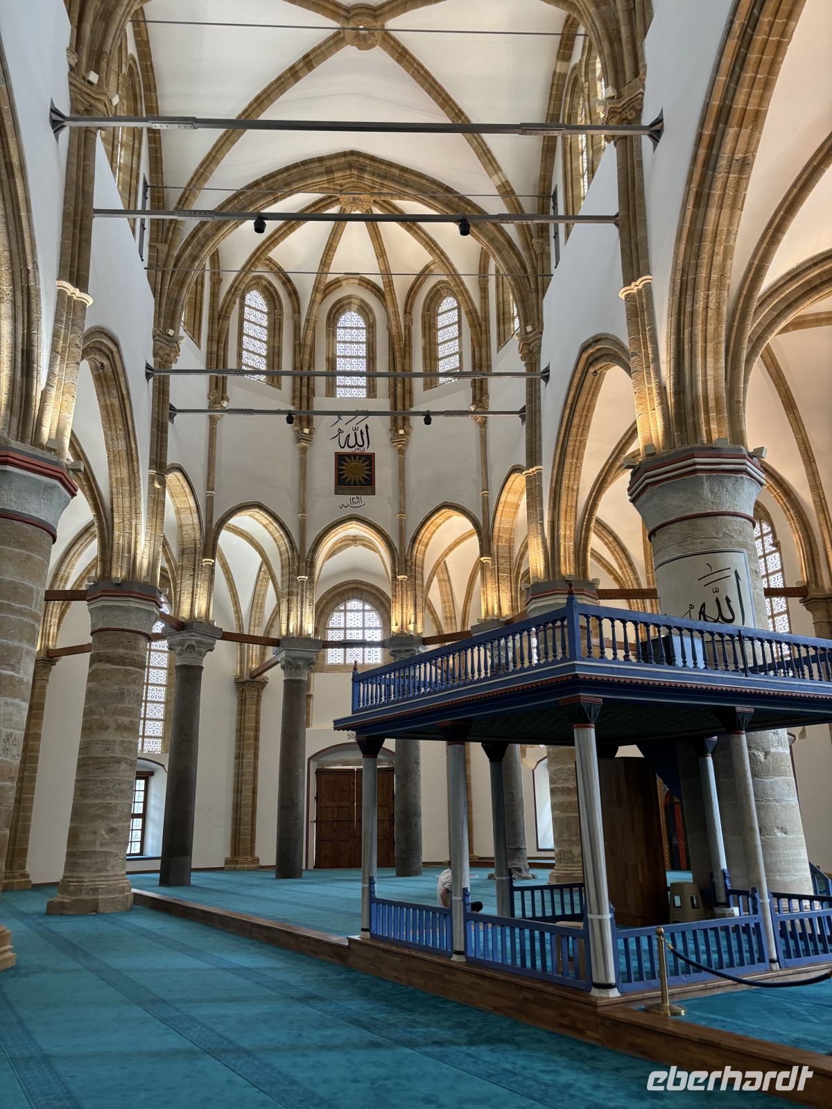 Selimiye-Moschee im türkischen Teil von Zypern  &ndash; &copy;  (Eberhardt TRAVEL)