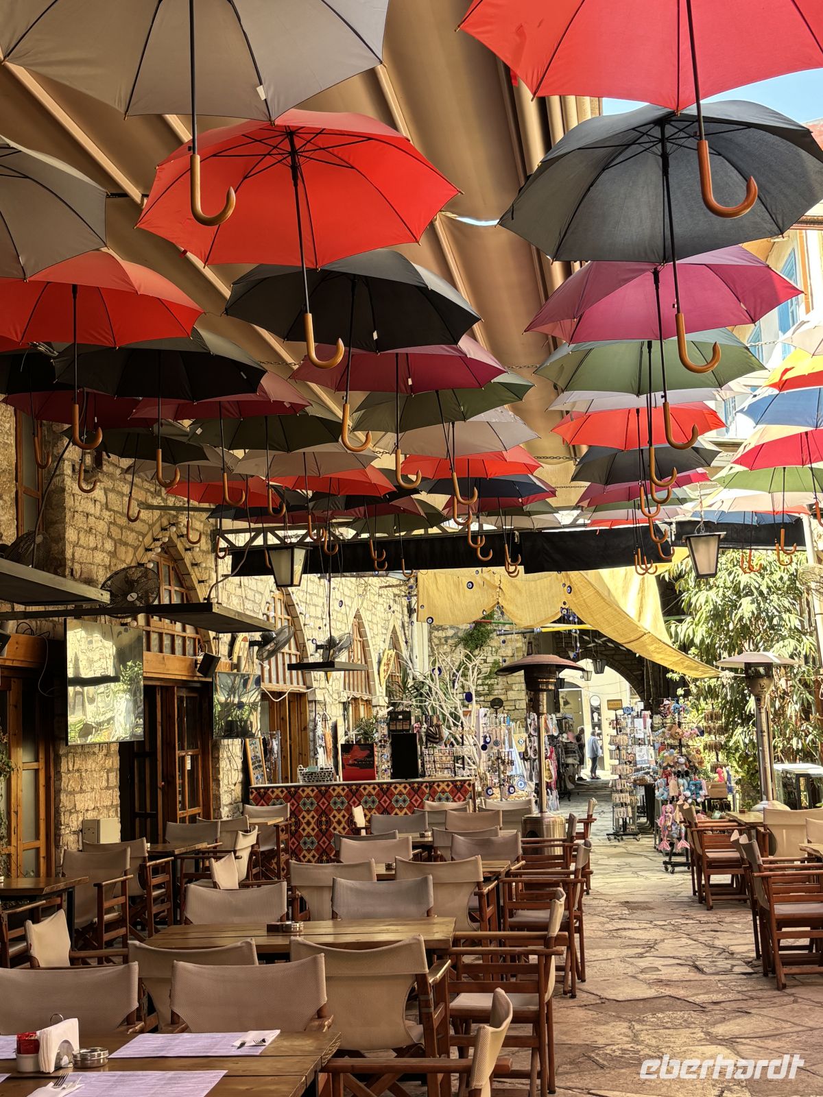 Spaziergang durch Limassol &ndash; &copy;  (Eberhardt TRAVEL)