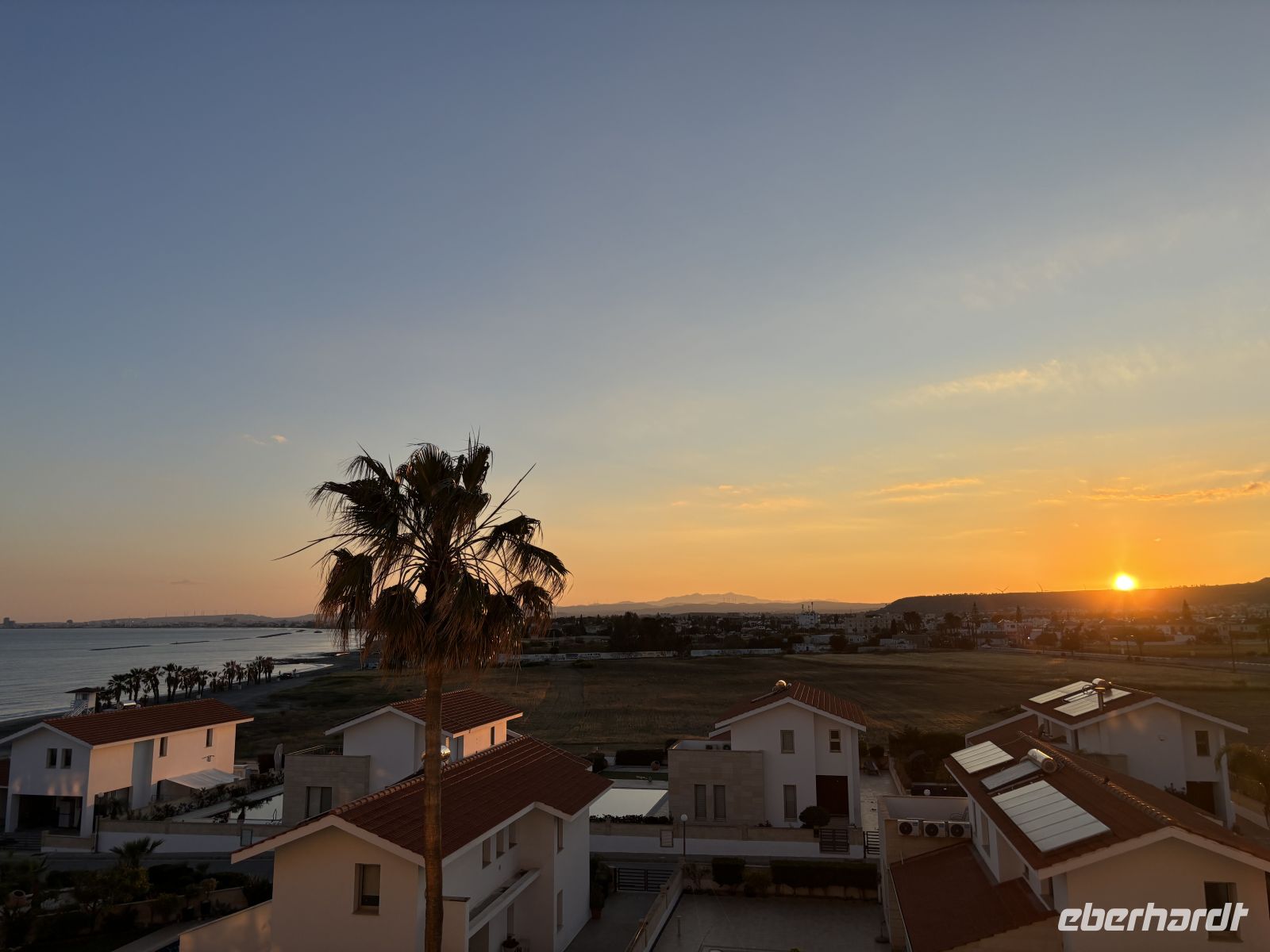Sonnuntergang vom Lordos Beach Hotel &ndash; &copy;  (Eberhardt TRAVEL)