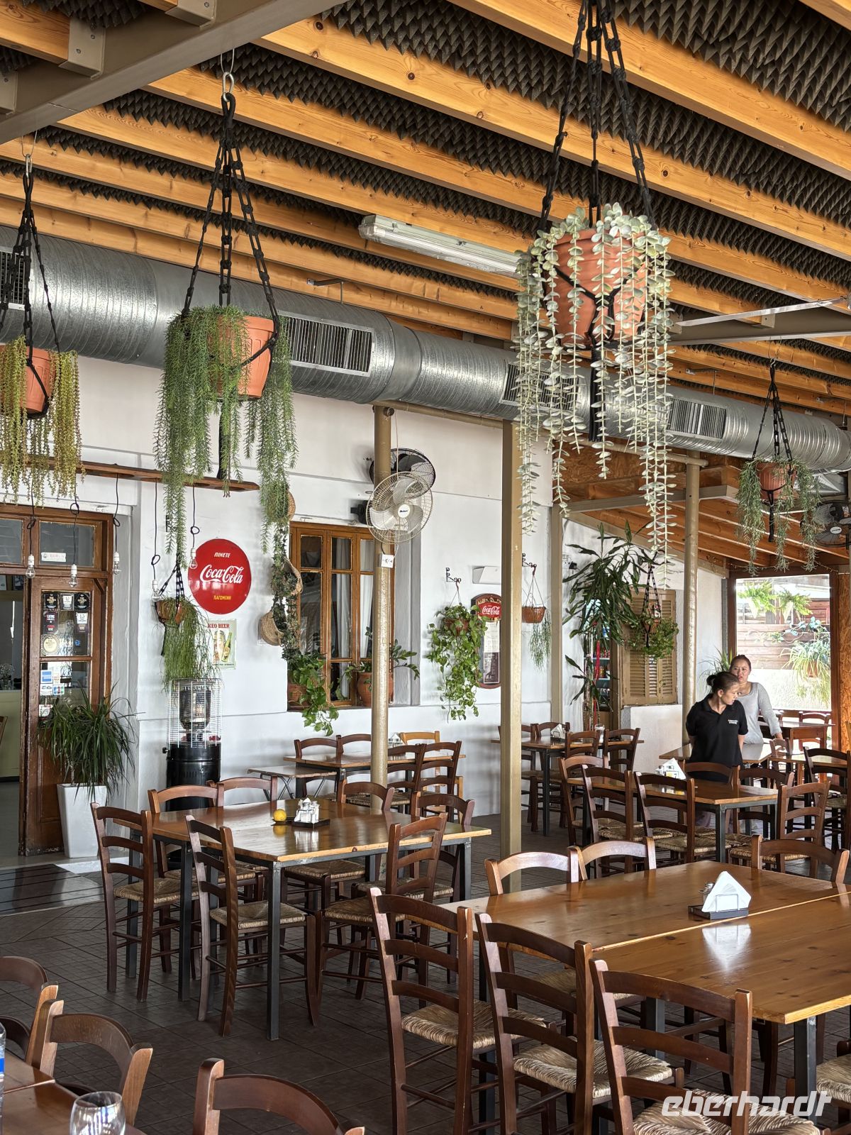Taverne in Athienou &ndash; &copy;  (Eberhardt TRAVEL)