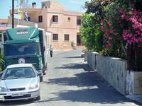 Hoffentlich passen wir hier durch - Luft anhalten