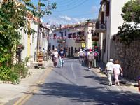 Der nächste Stopp ist in dem schönen Bellapais