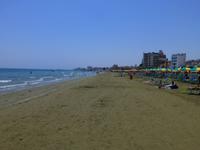Strand an der Palmenpromenade in Larnaka