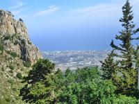 Blick auf Kyrenia von Burg St.Hilarion