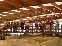 von oben hat man einen besseren Überblick über die alten Mosaike