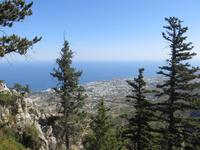 Blick auf Kyrenia von der Burg St. Hilarion