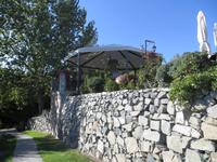 Garten hinter dem Hotel 