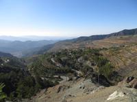 Blick auf Landschaft der ehemaligen Aspest-Industrie