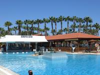 Pool im Hotel 