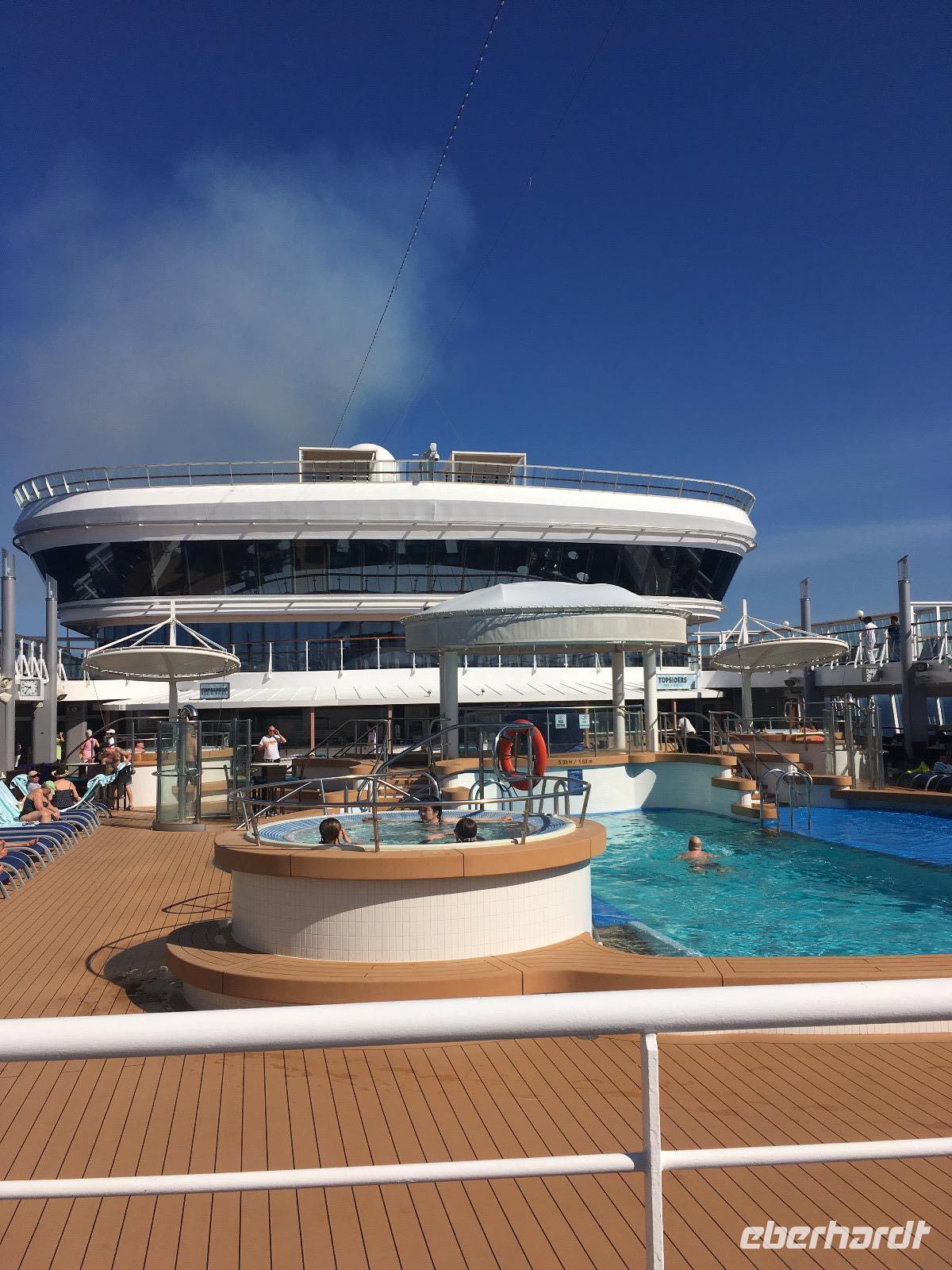 Pooldeck NCL