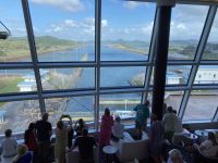 …durch die Schleusen