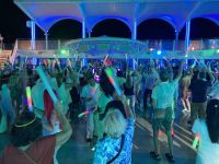 …Party auf dem Schiff