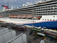 Cartagena Kolumbien - Nachbarschiff