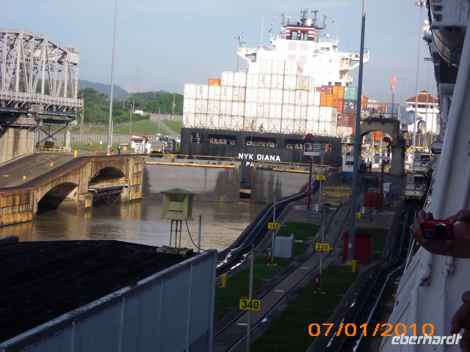 DSCI0288_erste Schleuse schließt sich