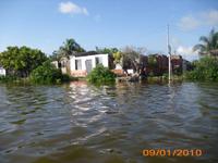 DSCI0326_Häuser an den Mangroven