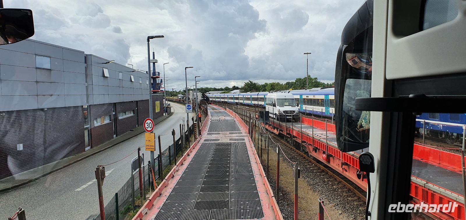 Auffahrt auf den Sylt Shuttle in Niebüll