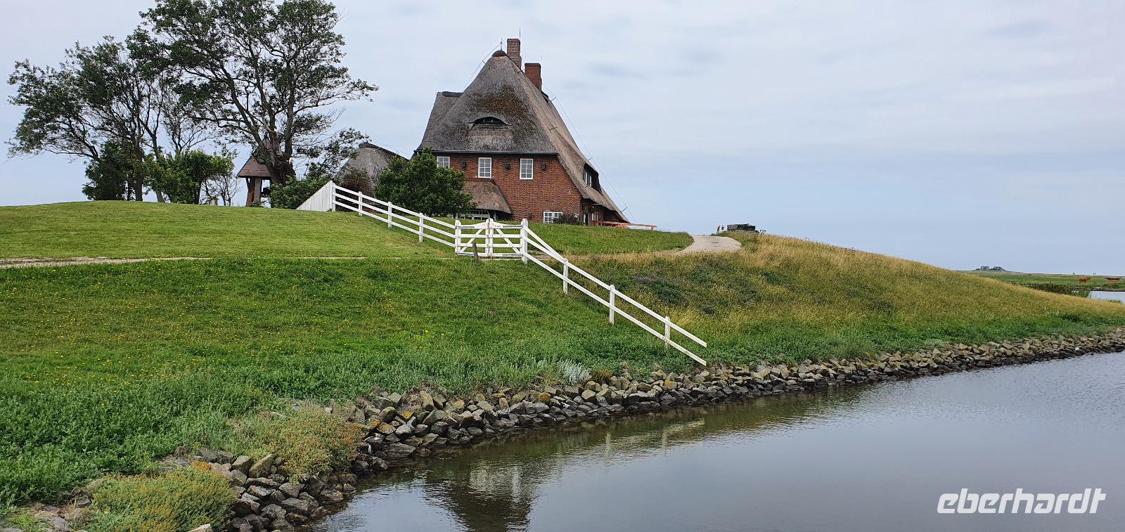 Kirchwarft auf Hooge