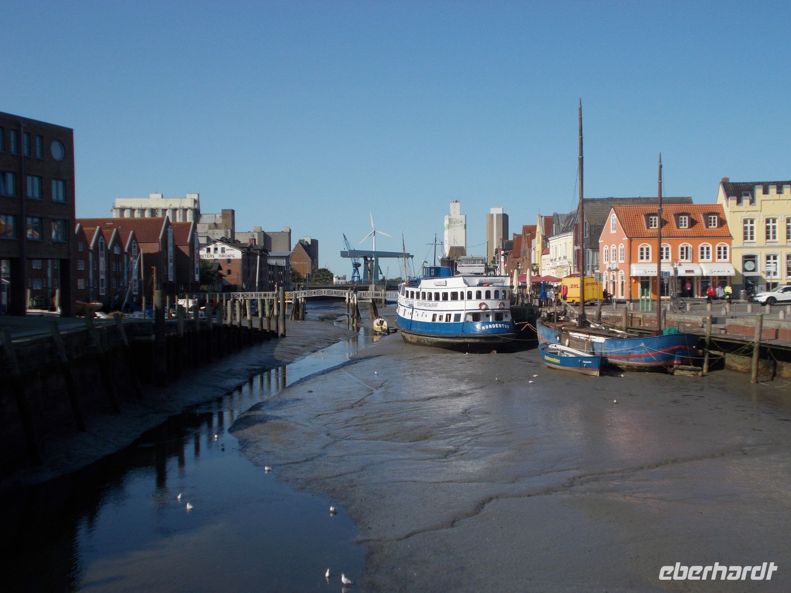 DSCN5153.JPG  Stadthafen Husum