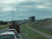 DSCN5236.JPG  Eidersperrwerk ,offene Brücke