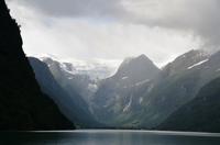 260 Blick über den Oldevatnet zum Jostedalsbreen