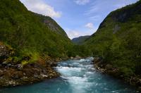364 Utladalen, Ovre Ardal, auf der Hängebrücke