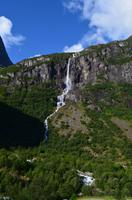 255 Im Oldendal, Wasserfall gegenüber der Briksdal-Hütte
