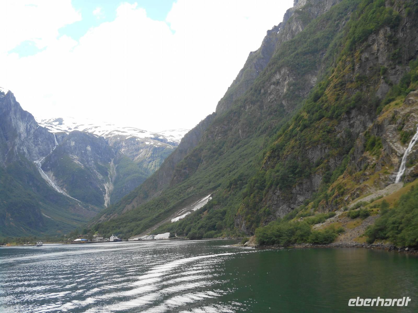 Mini-Kreuzfahrt auf dem Nærøy- und Aurlandsfjord