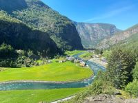 Tag 8 - Fahrt mit der Flåmsbana.jpg