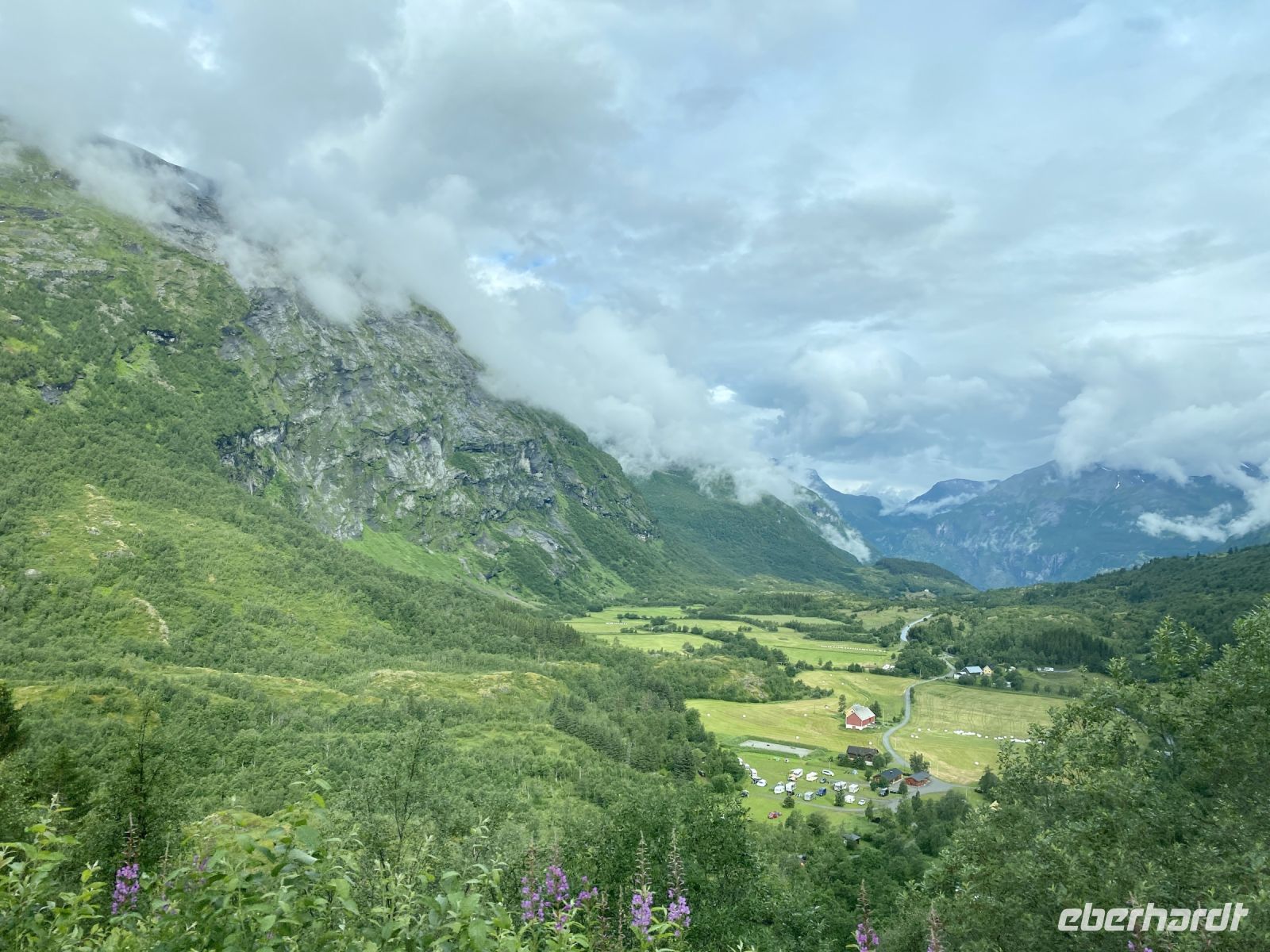 Tag 4 - Auf dem Weg zum Geirangerfjord 